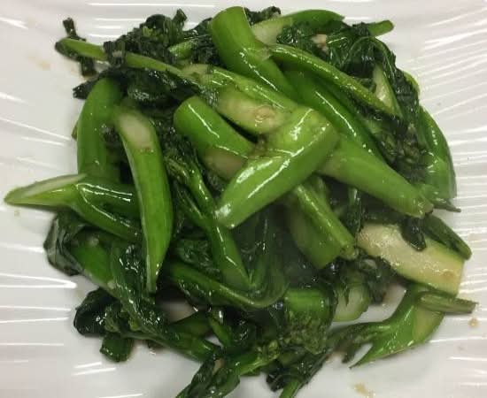 77-Broccoli chinois à l’ail / Garlic Chinese broccoli 蒜蓉芥蘭/Cải làn xào tỏi